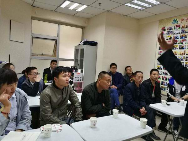 热烈祝贺：爱足康第48期灰指甲免费培训班成功举办	